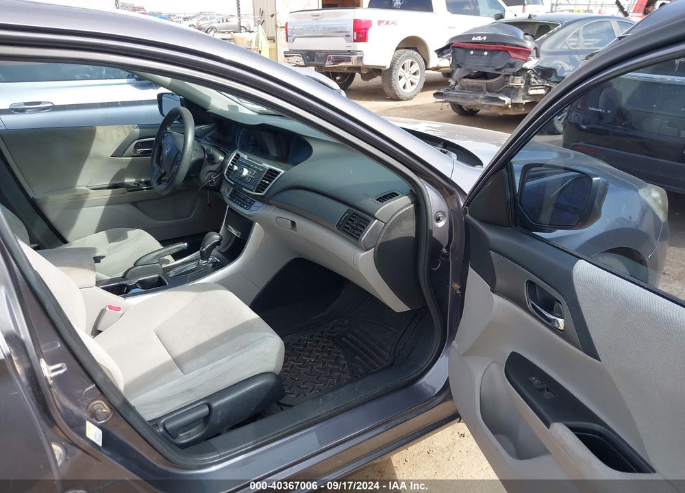 2013 HONDA ACCORD LX VIN: 1HGCR2F3XDA066105