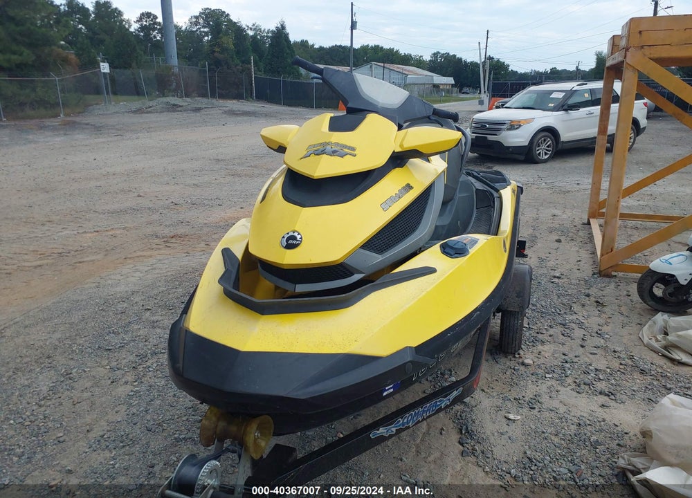 2011 SEADOO RXT VIN: YDV04248A111