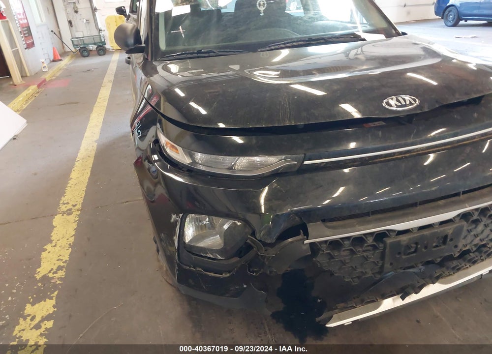 2020 KIA SOUL LX VIN: KNDJ22AU4L7065375