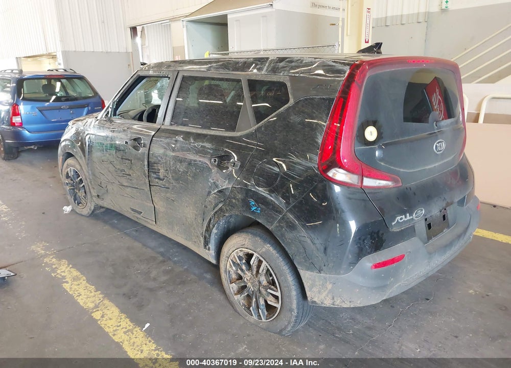 2020 KIA SOUL LX VIN: KNDJ22AU4L7065375