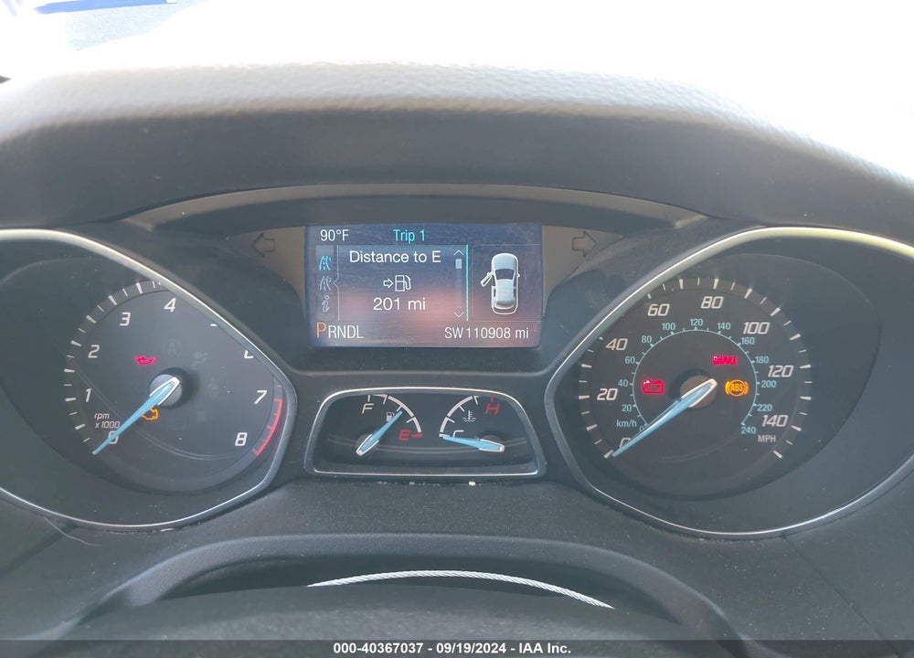 2014 FORD FOCUS SE VIN: 1FADP3F28EL438834