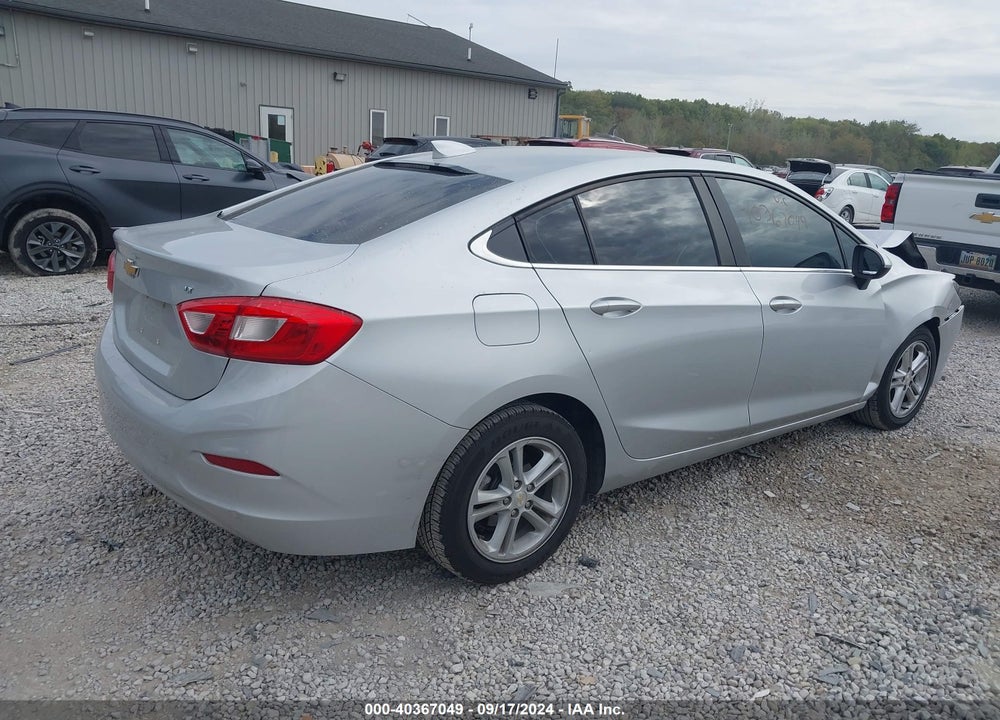 2017 CHEVROLET CRUZE LT AUTO VIN: 1G1BE5SM4H7121097