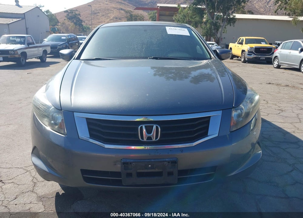 2010 HONDA ACCORD 2.4 LX-P VIN: 1HGCP2F4XAA196489