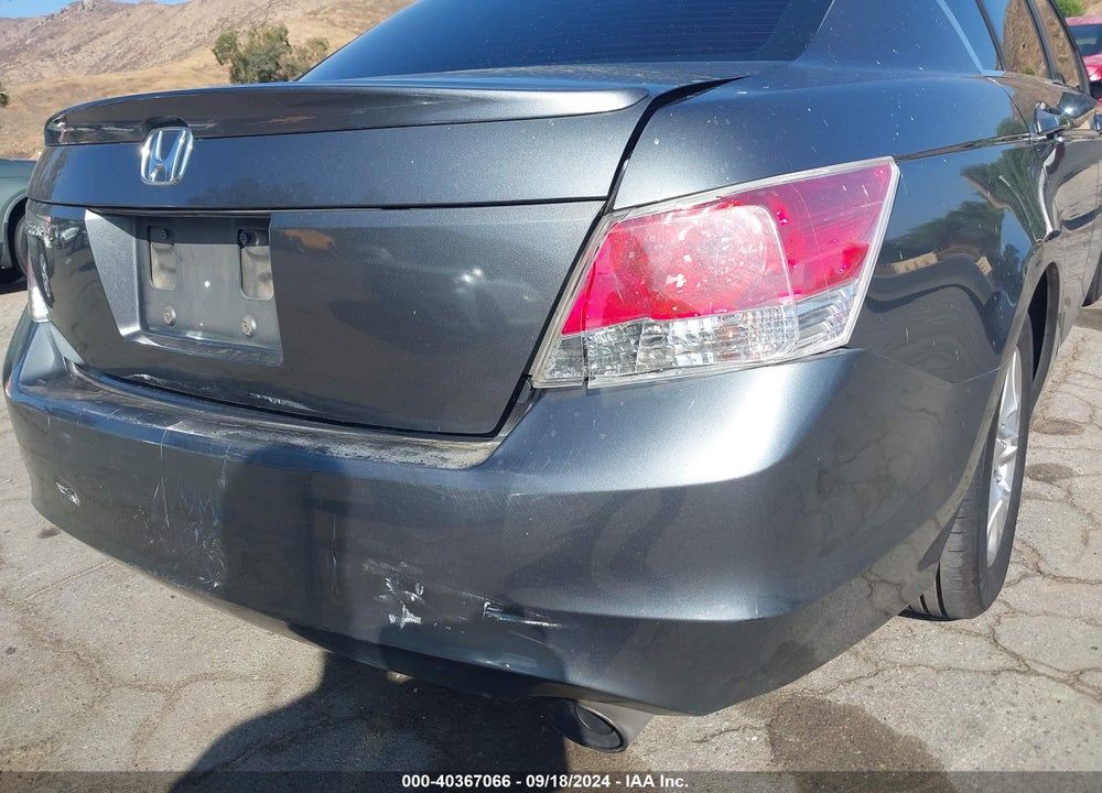 2010 HONDA ACCORD 2.4 LX-P VIN: 1HGCP2F4XAA196489