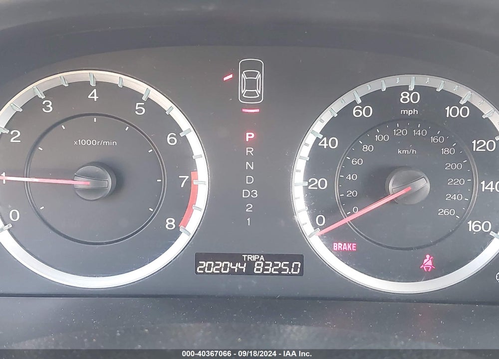 2010 HONDA ACCORD 2.4 LX-P VIN: 1HGCP2F4XAA196489