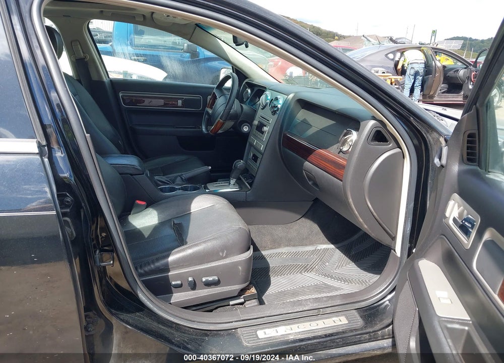 2008 LINCOLN MKZ VIN: 3LNHM26T68R618290