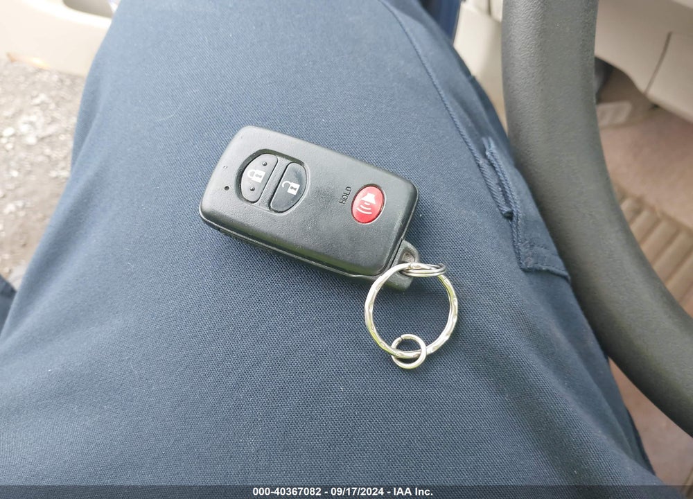 2010 TOYOTA PRIUS II VIN: JTDKN3DU4A1264178