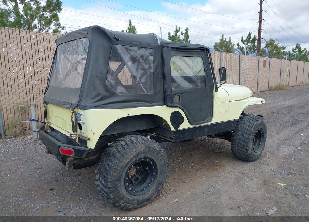 1972 WILLYS JEEP VIN: J2F835TE30632