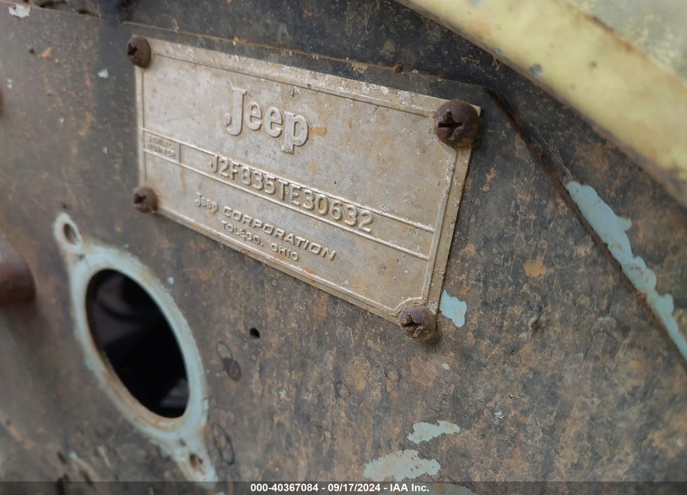 1972 WILLYS JEEP VIN: J2F835TE30632