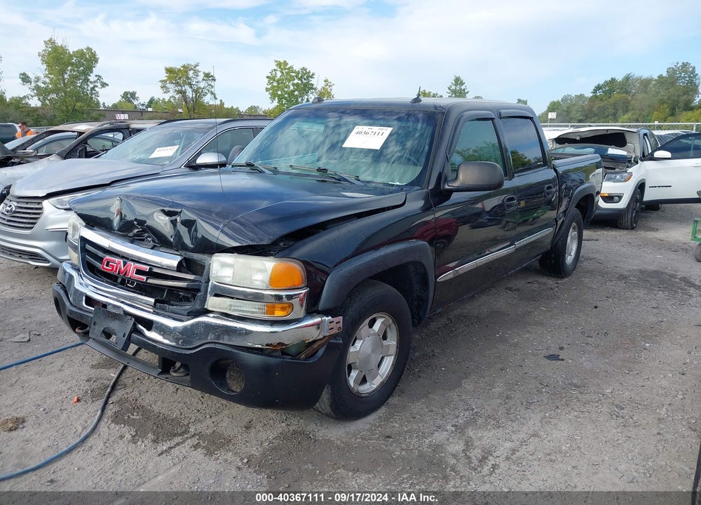 2005 GMC SIERRA 1500 SLT VIN: 2GTEK13T451335740