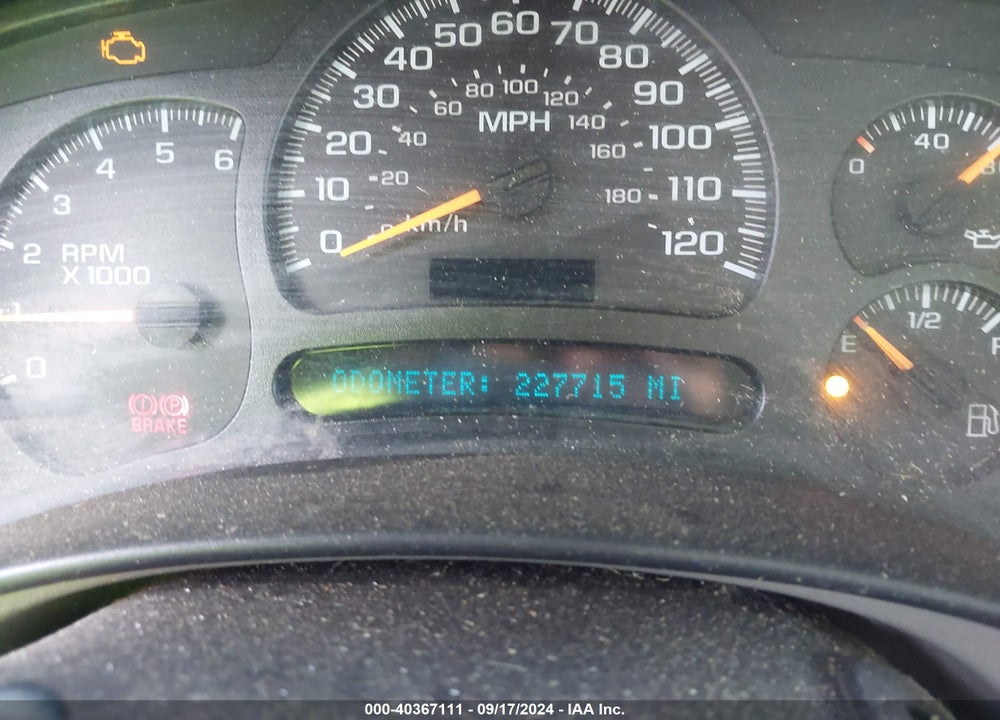 2005 GMC SIERRA 1500 SLT VIN: 2GTEK13T451335740