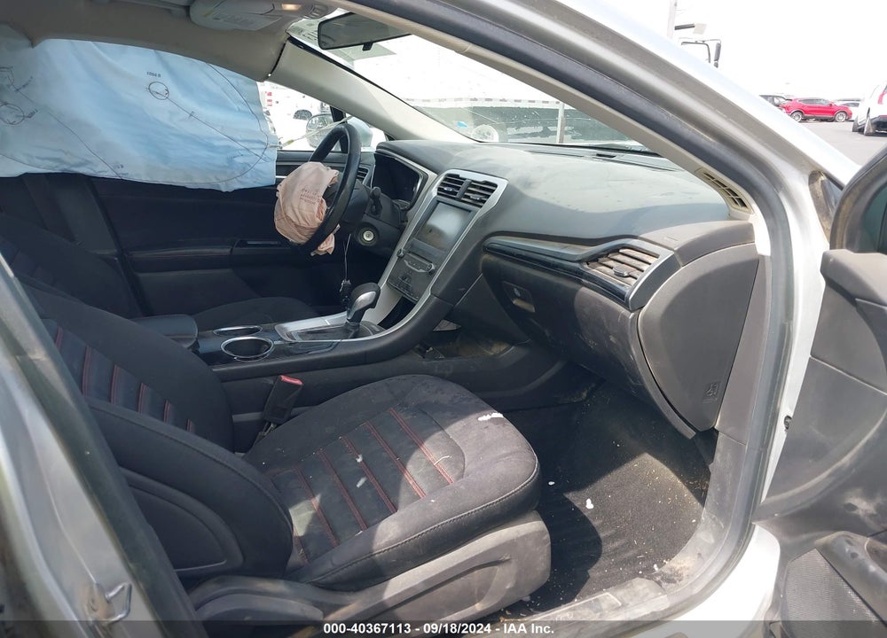 2013 FORD FUSION SE VIN: 3FA6P0HR5DR344640