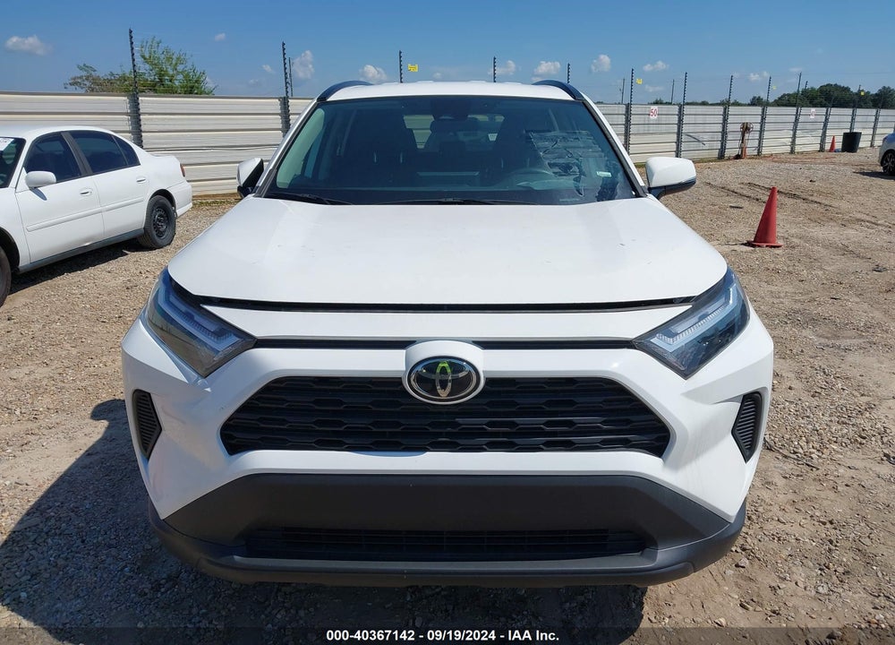 2024 TOYOTA RAV4 XLE VIN: 2T3P1RFV4RW412403