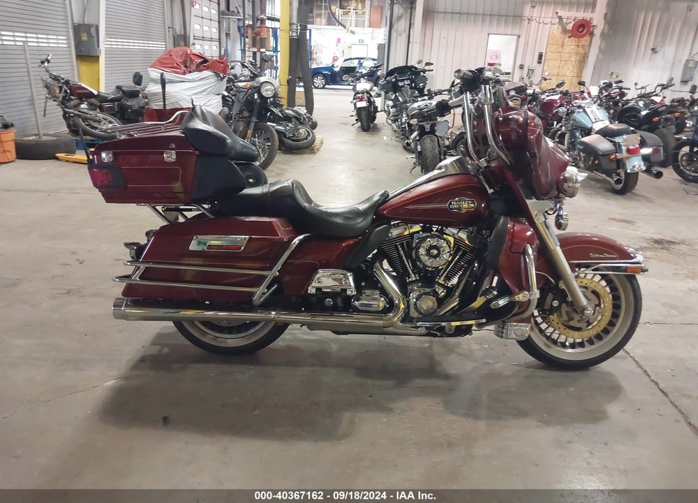 2009 HARLEY-DAVIDSON FLHTCU VIN: 1HD1FC4149Y641463