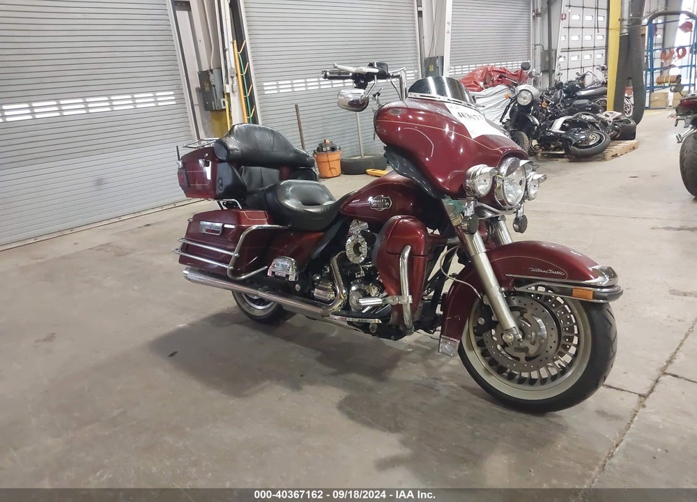 2009 HARLEY-DAVIDSON FLHTCU VIN: 1HD1FC4149Y641463