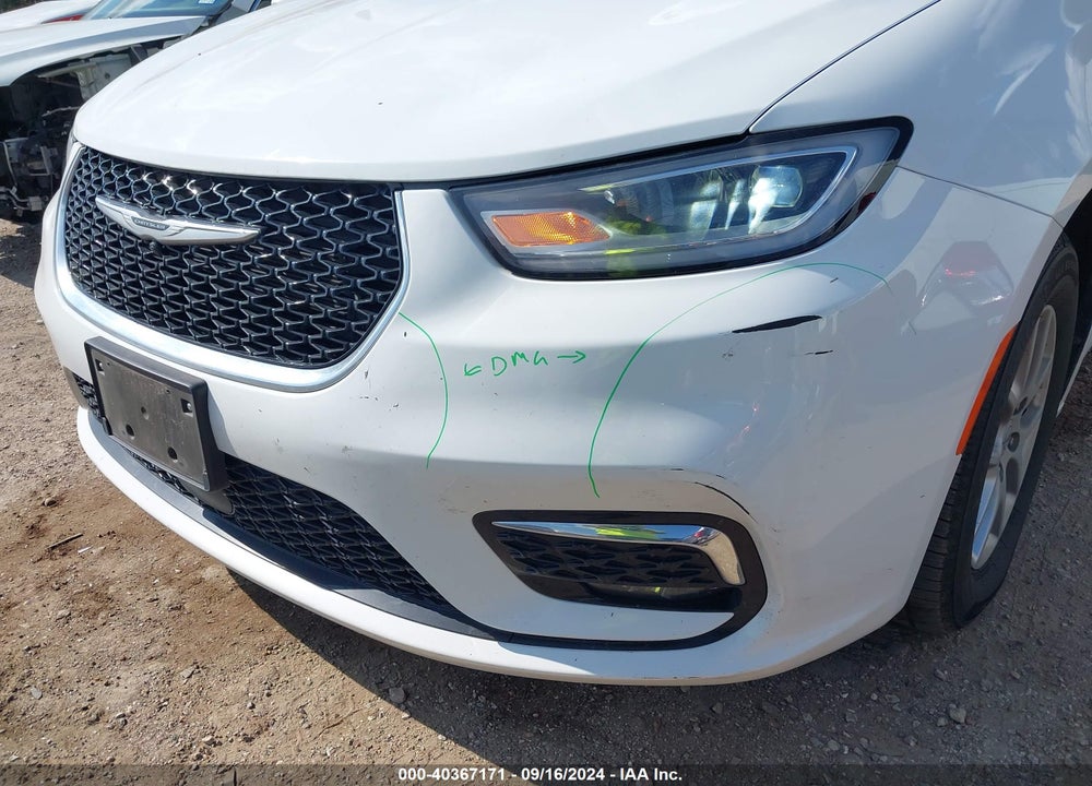 2022 CHRYSLER PACIFICA TOURING L VIN: 2C4RC1BG4NR235030