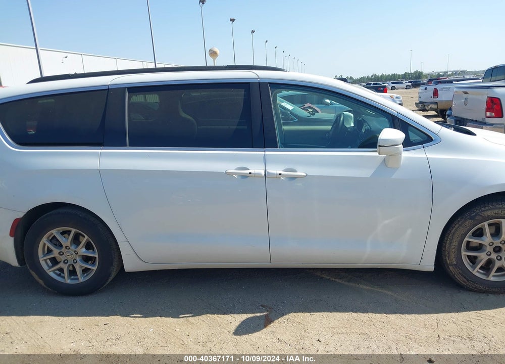 2022 CHRYSLER PACIFICA TOURING L VIN: 2C4RC1BG4NR235030