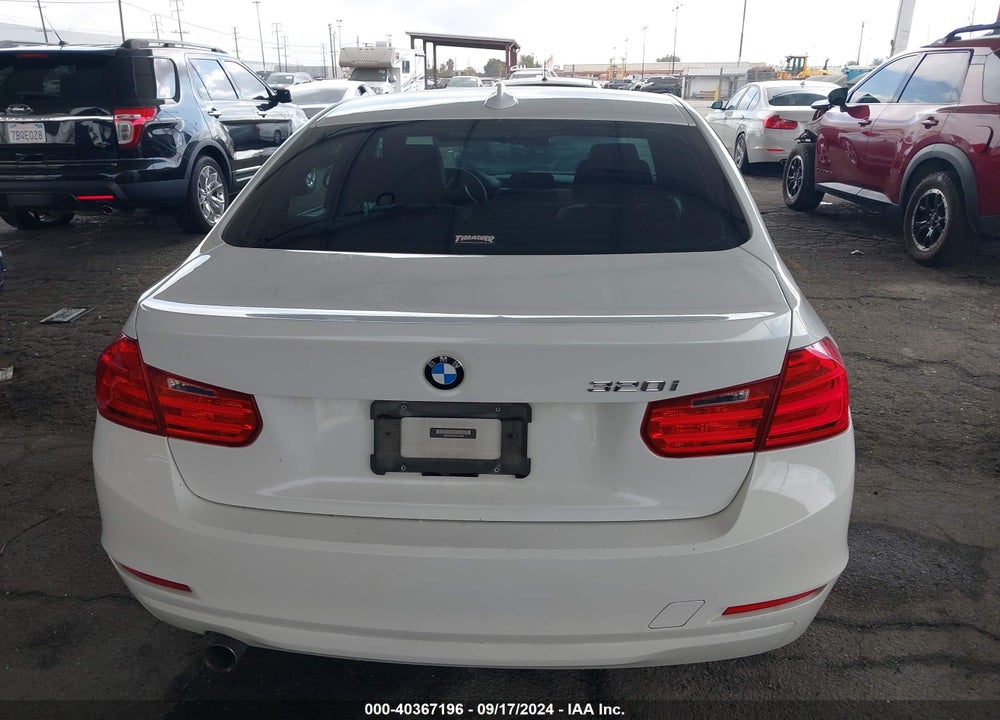 2015 BMW 320I VIN: WBA3B1C56FK137409