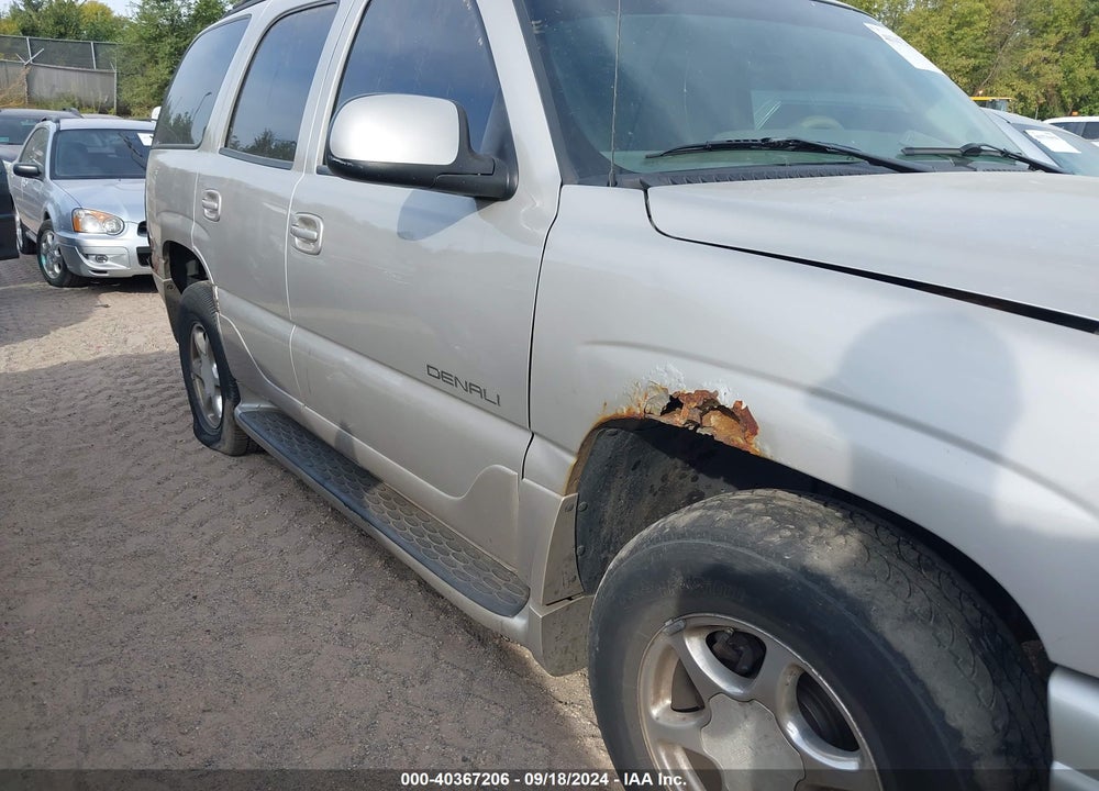 2004 GMC YUKON DENALI VIN: 1GKEK63U74J163573