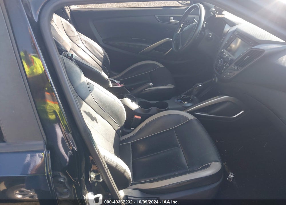2015 HYUNDAI VELOSTER TURBO VIN: KMHTC6AE1FU234680