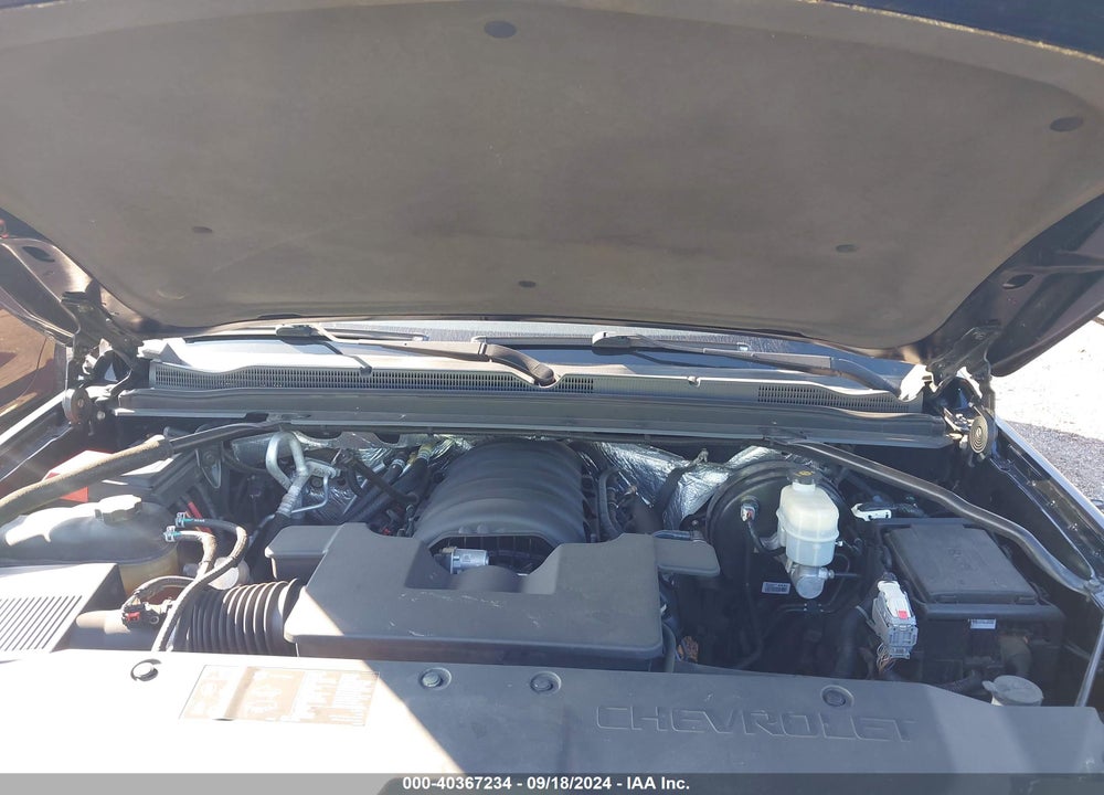 2015 CHEVROLET SUBURBAN 1500 LT VIN: 1GNSCJKC9FR169684