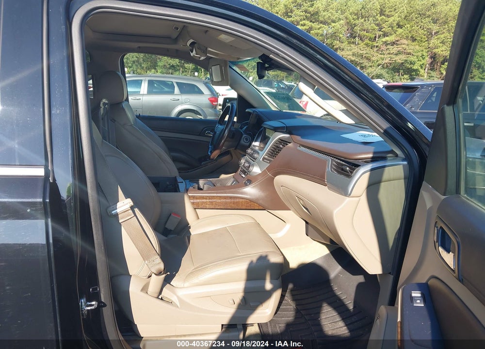 2015 CHEVROLET SUBURBAN 1500 LT VIN: 1GNSCJKC9FR169684