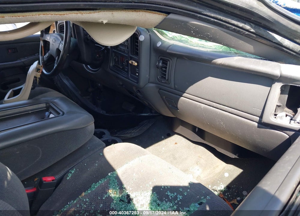 2003 CHEVROLET SILVERADO 1500 LS VIN: 2GCEC19V331121096