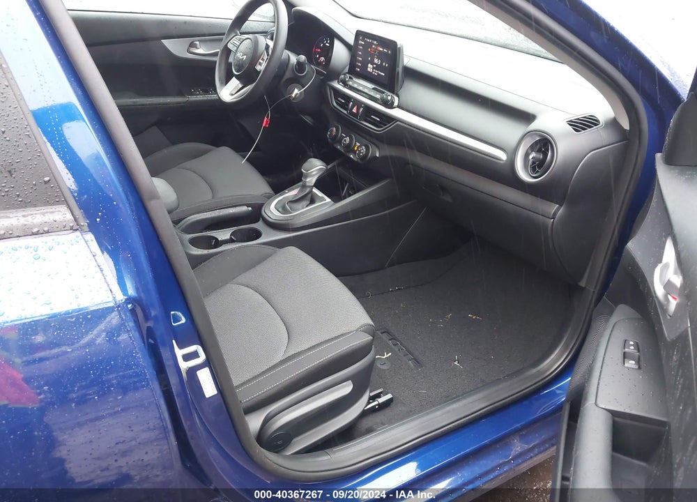2024 KIA FORTE LXS VIN: 3KPF24AD9RE804427