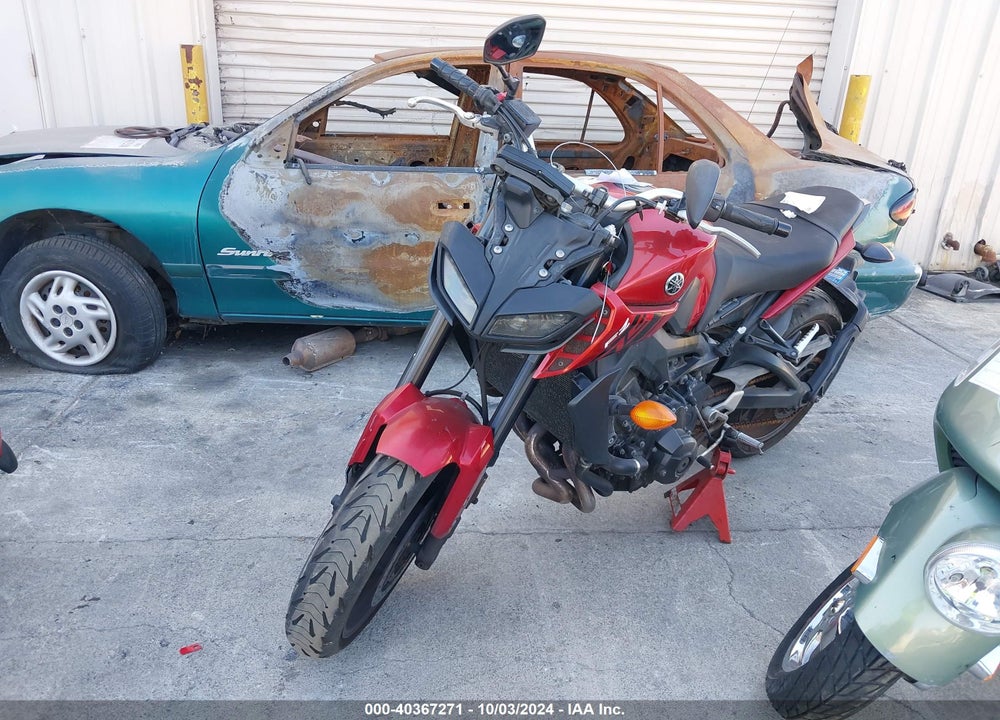 2017 YAMAHA FZ09 C VIN: JYARN53Y9HA000443