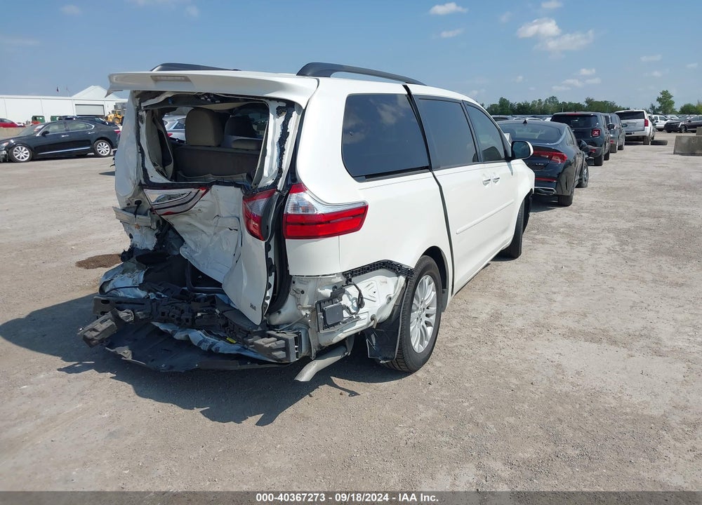 2017 TOYOTA SIENNA XLE 8 PASSENGER VIN: 5TDYZ3DCXHS883726