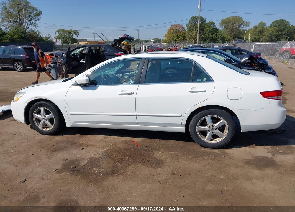 2004 HONDA ACCORD 2.4 EX VIN: 1HGCM56684A141877