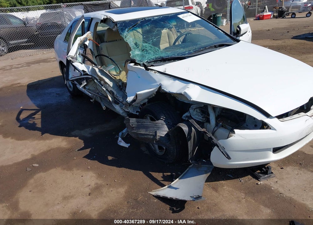 2004 HONDA ACCORD 2.4 EX VIN: 1HGCM56684A141877
