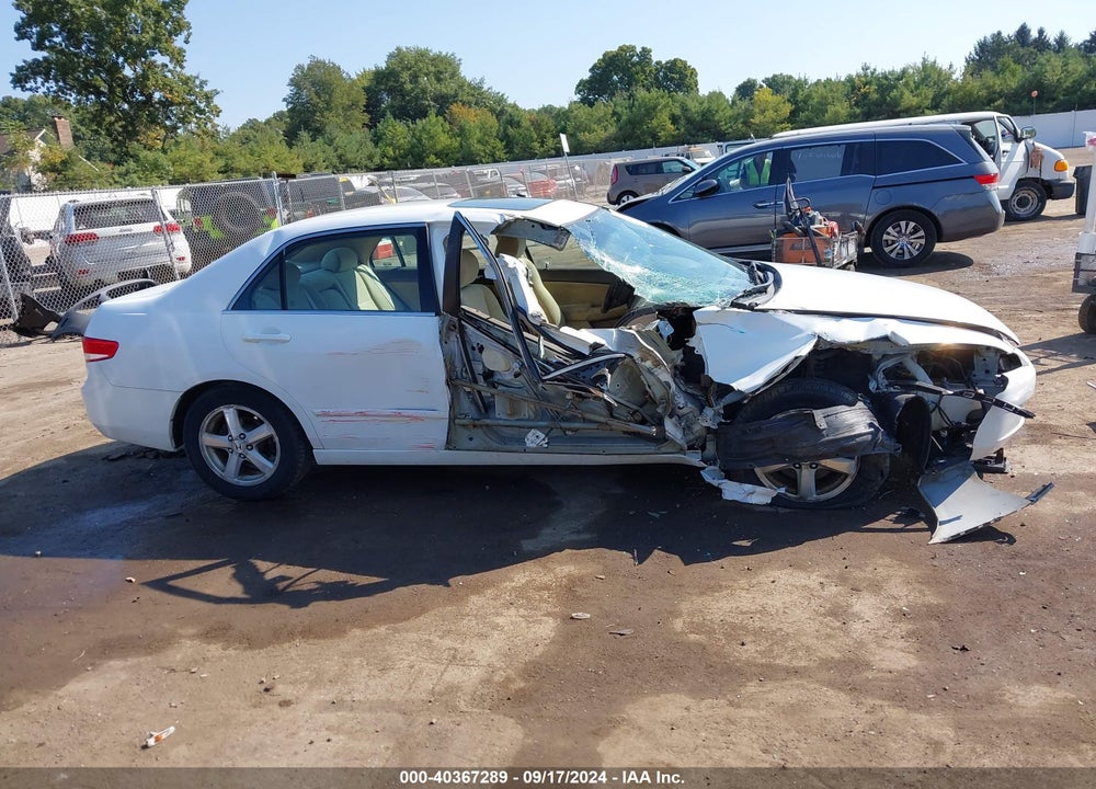 2004 HONDA ACCORD 2.4 EX VIN: 1HGCM56684A141877