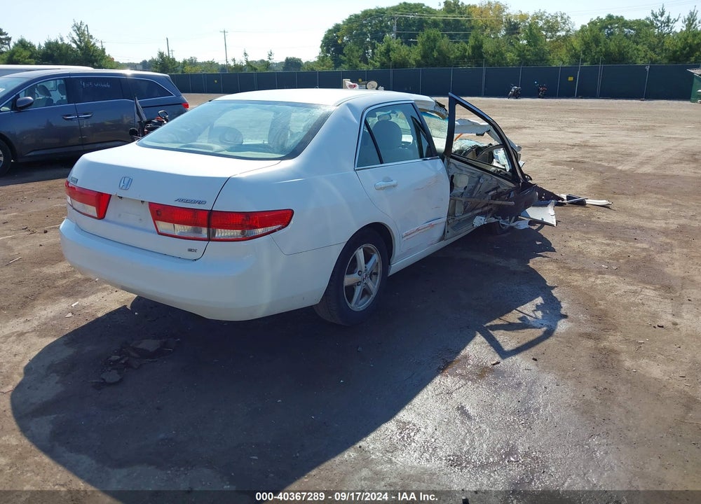 2004 HONDA ACCORD 2.4 EX VIN: 1HGCM56684A141877