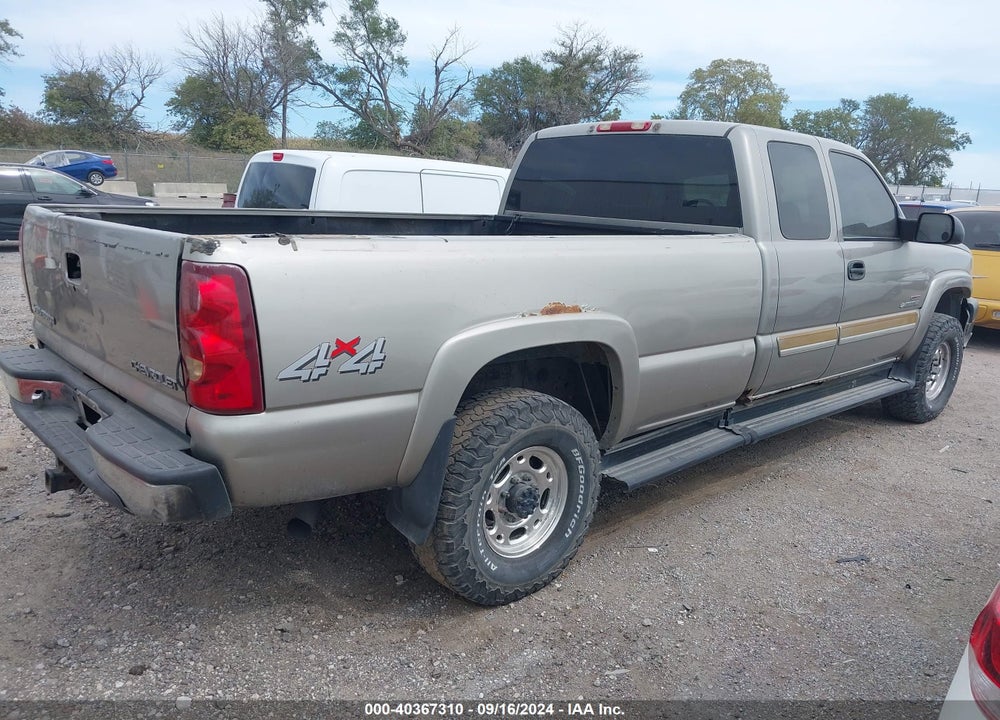 2003 CHEVROLET SILVERADO 2500HD LS VIN: 1GCHK29183E244698