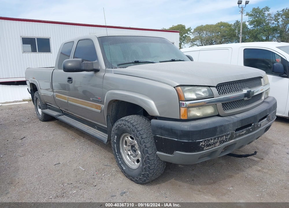 2003 CHEVROLET SILVERADO 2500HD LS VIN: 1GCHK29183E244698