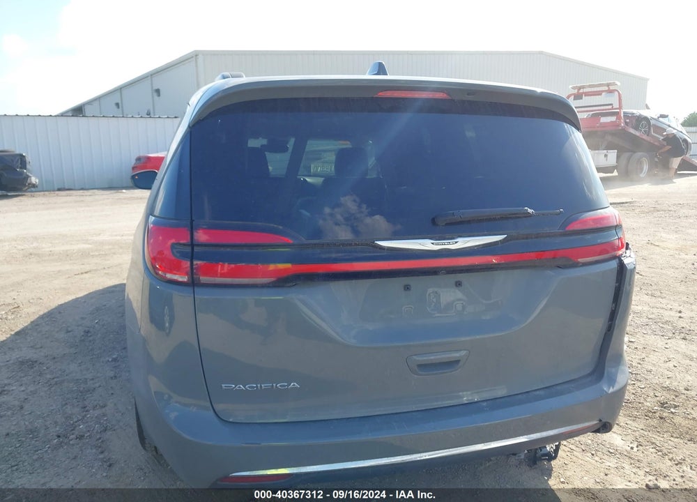 2022 CHRYSLER PACIFICA TOURING L VIN: 2C4RC1BG2NR214824