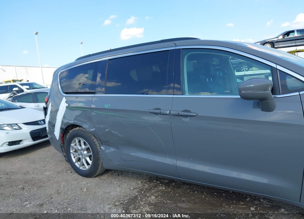 2022 CHRYSLER PACIFICA TOURING L VIN: 2C4RC1BG2NR214824