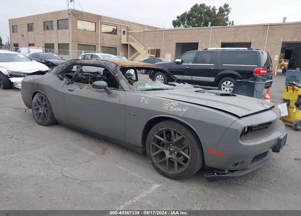 2017 DODGE CHALLENGER R/T SHAKER VIN: 2C3CDZBTXHH663987