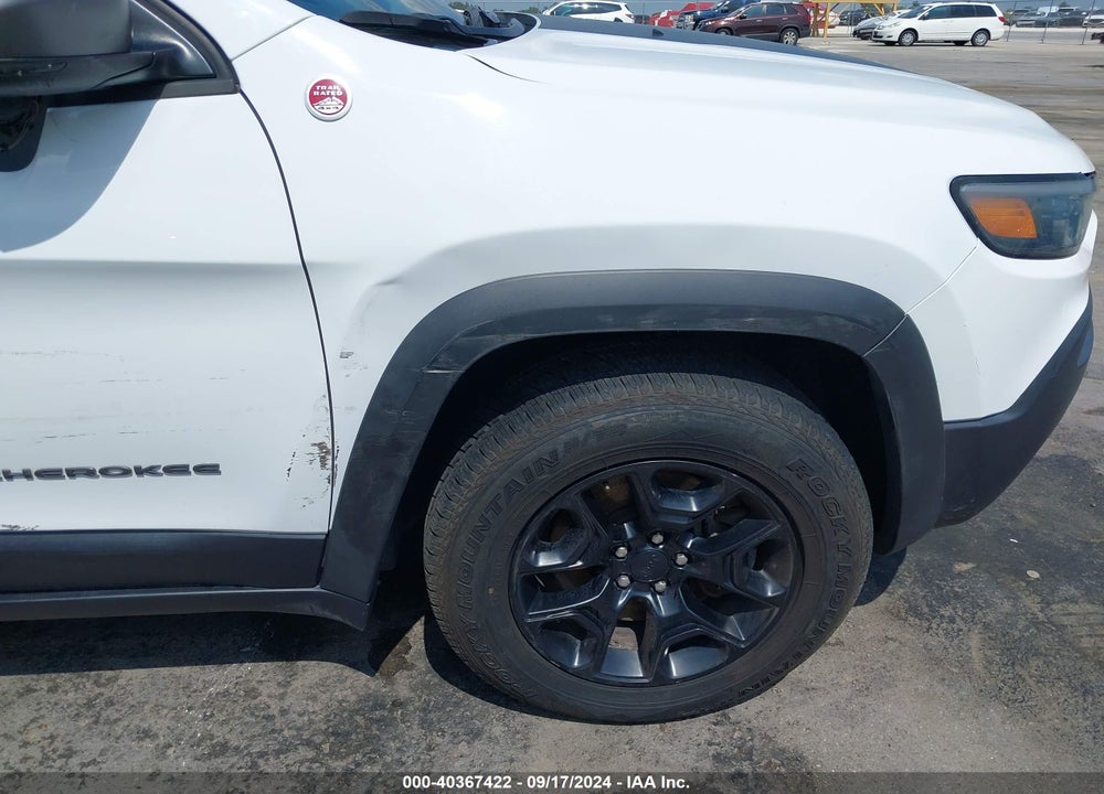 2019 JEEP CHEROKEE TRAILHAWK 4X4 VIN: 1C4PJMBX0KD422116