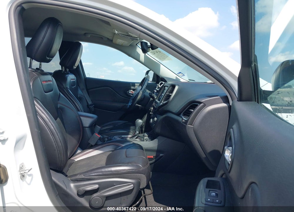 2019 JEEP CHEROKEE TRAILHAWK 4X4 VIN: 1C4PJMBX0KD422116