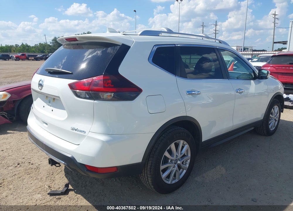 2018 NISSAN ROGUE SV VIN: KNMAT2MV8JP527662