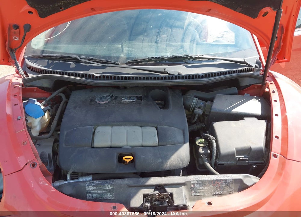 2004 VOLKSWAGEN NEW BEETLE GLS VIN: 3VWCM31Y24M344615