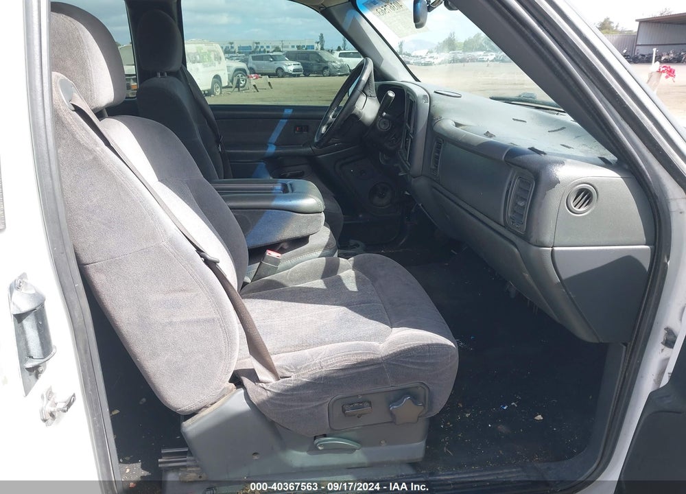 2002 CHEVROLET SILVERADO 1500 VIN: 2GCEC19T821214225