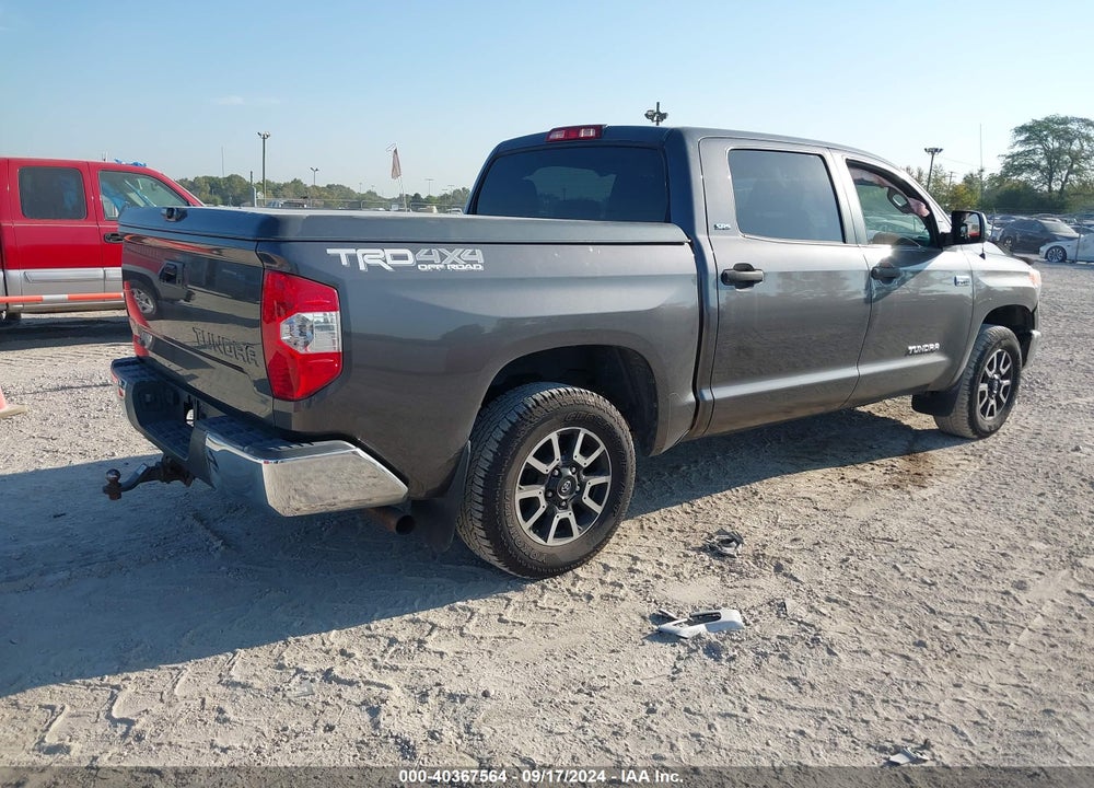 2014 TOYOTA TUNDRA SR5 5.7L V8 VIN: 5TFDW5F1XEX350795