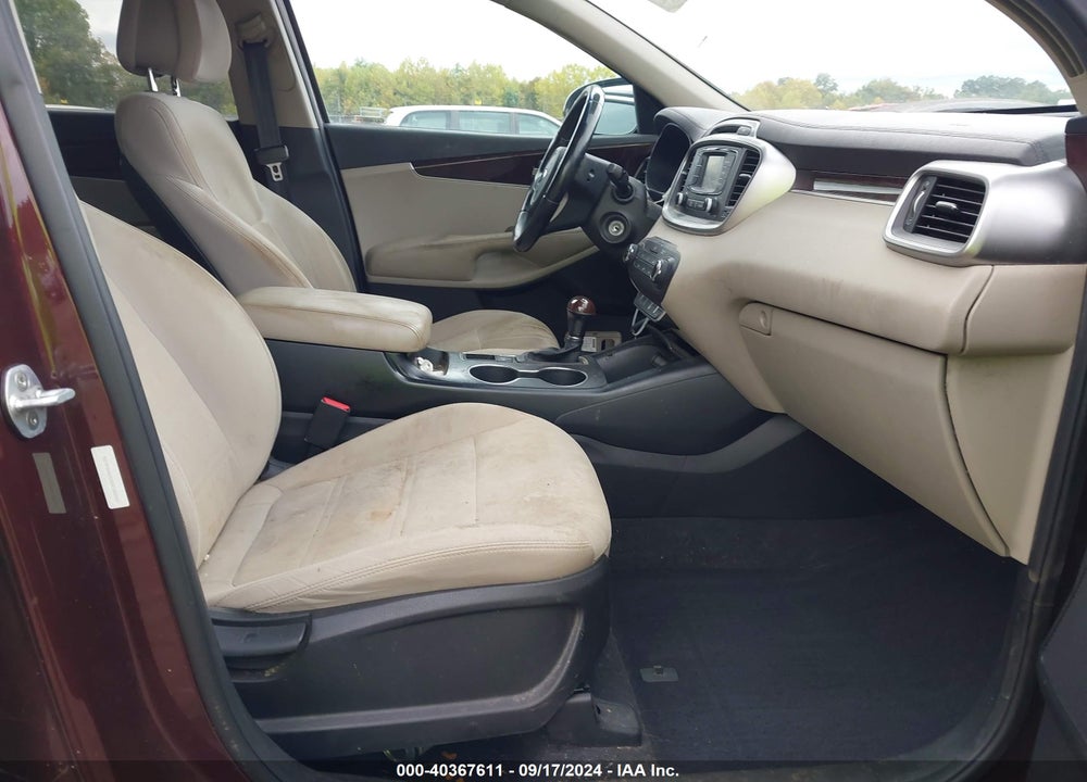 2016 KIA SORENTO 3.3L LX VIN: 5XYPG4A53GG182020