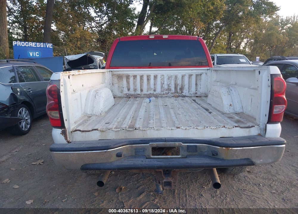 2005 CHEVROLET SILVERADO 1500 Z71 VIN: 2GCEK19B551376098