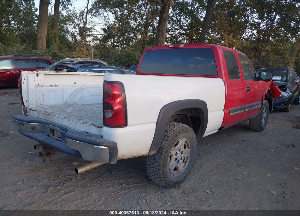 2005 CHEVROLET SILVERADO 1500 Z71 VIN: 2GCEK19B551376098