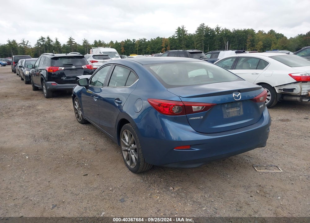 2018 MAZDA 3 TOURING VIN: 3MZBN1V30JM250708