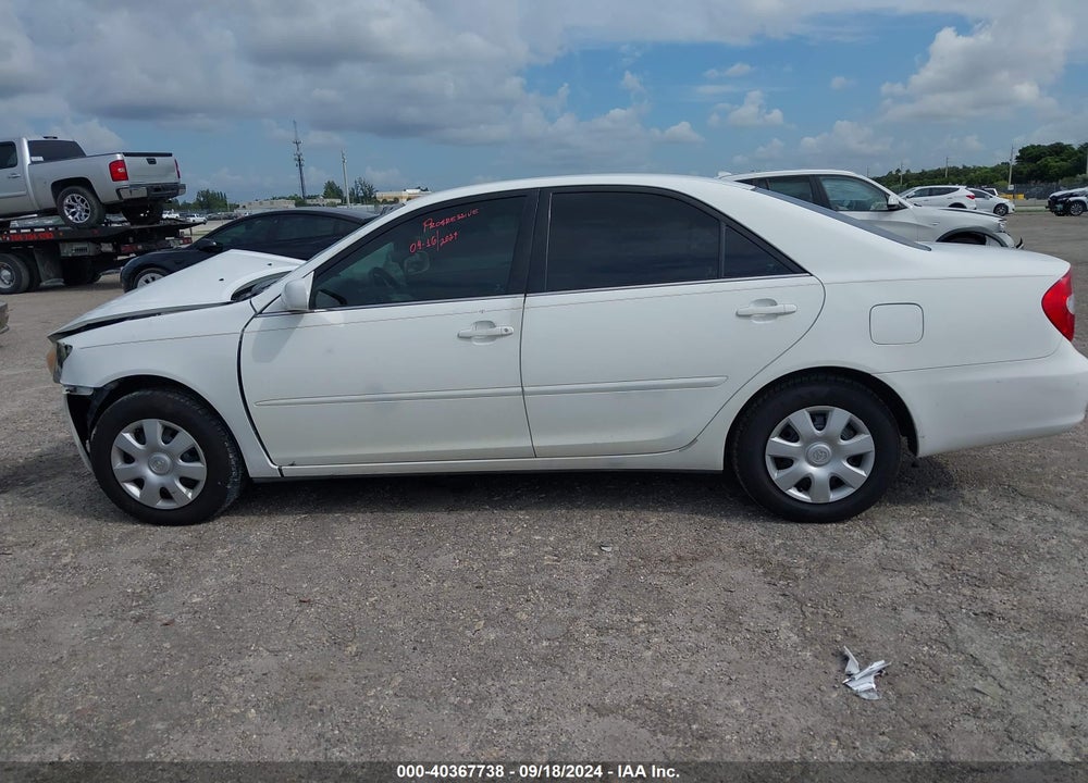 2004 TOYOTA CAMRY LE VIN: 4T1BE32KX4U278893